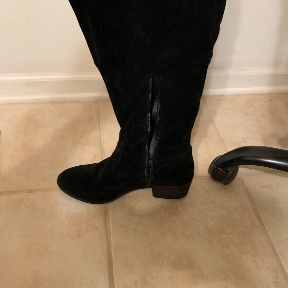 Fashion to Figure knee high boots